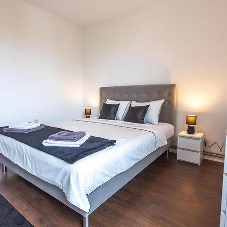 Cosy Apartment Hugo โอซีเยก ภายนอก รูปภาพ